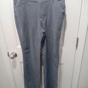 Lee Chambray Blue Denim Trousers Size 10M. Comfort Waistband, Straight Leg